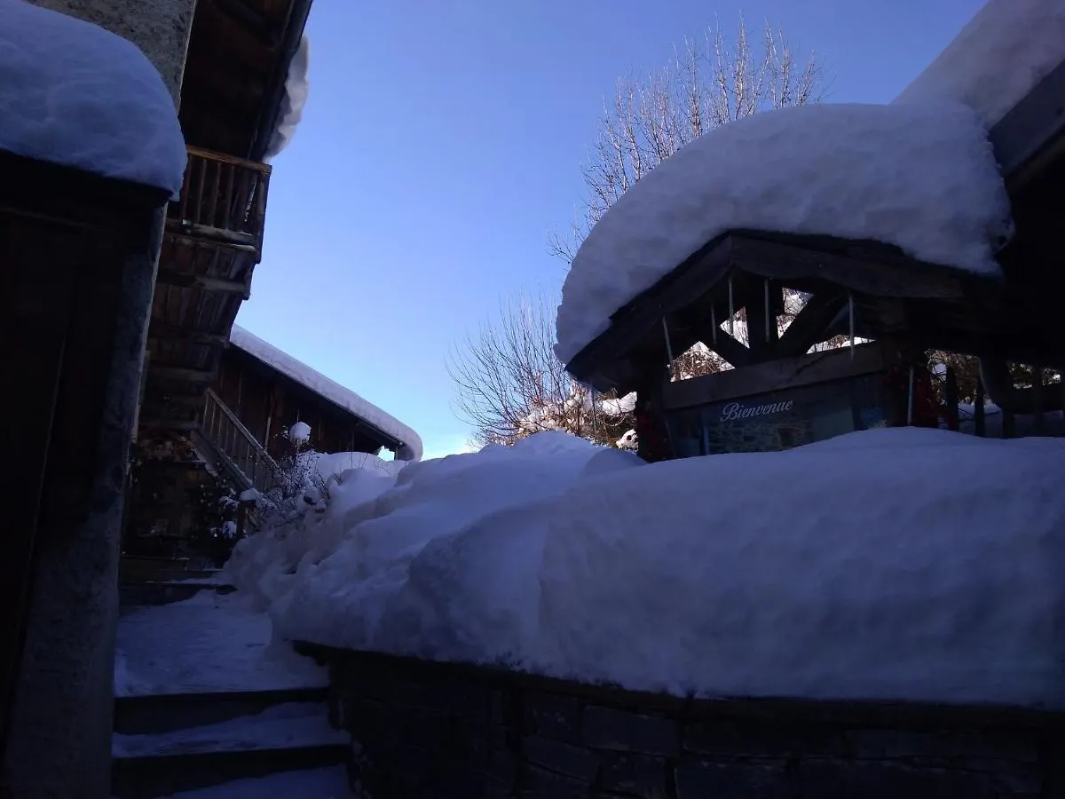 Appartement Aux pieds des cimes à La Plagne 0*,  France